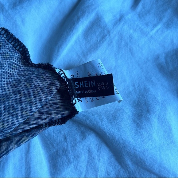 3/$20 Shein Cheetah Mesh  Rauche Top - Picture 3 of 4